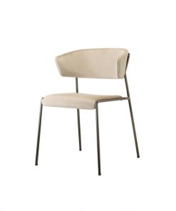 Lisa chair with armrests