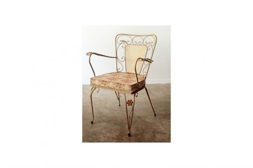 Magnolia chair