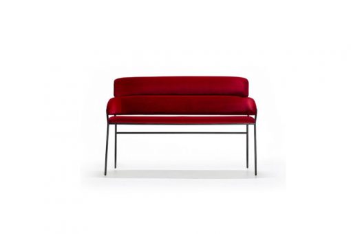 Strike sofa