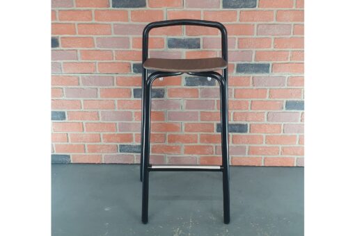 Hull stool