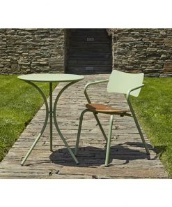 Art.590 round outdoor table