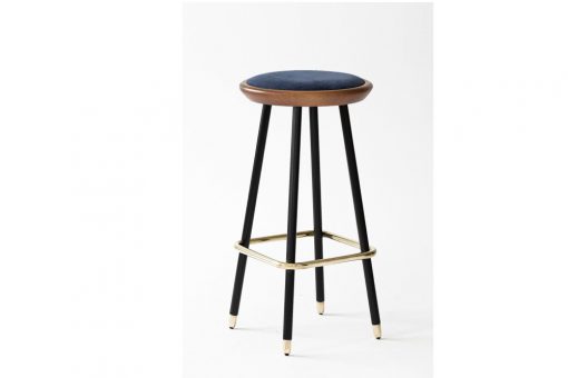 Drop four bar stool