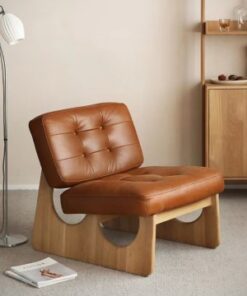 Clubhouse lounge chair